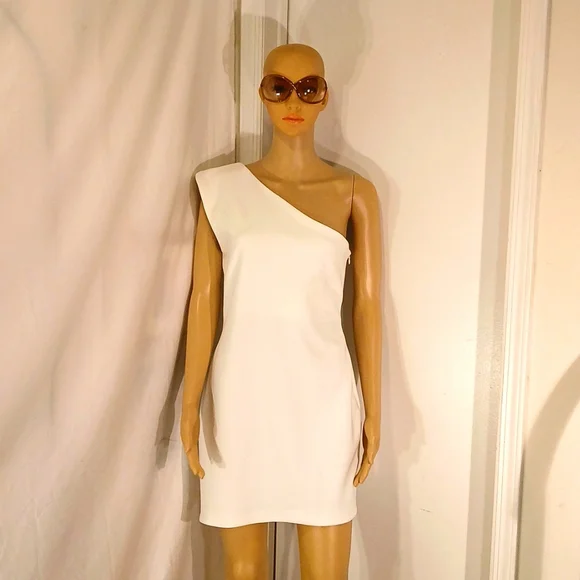 🔥 NWT Amanda Uprichard White Ivory/White One Shoulder Dress. - Picture 10 of 12
